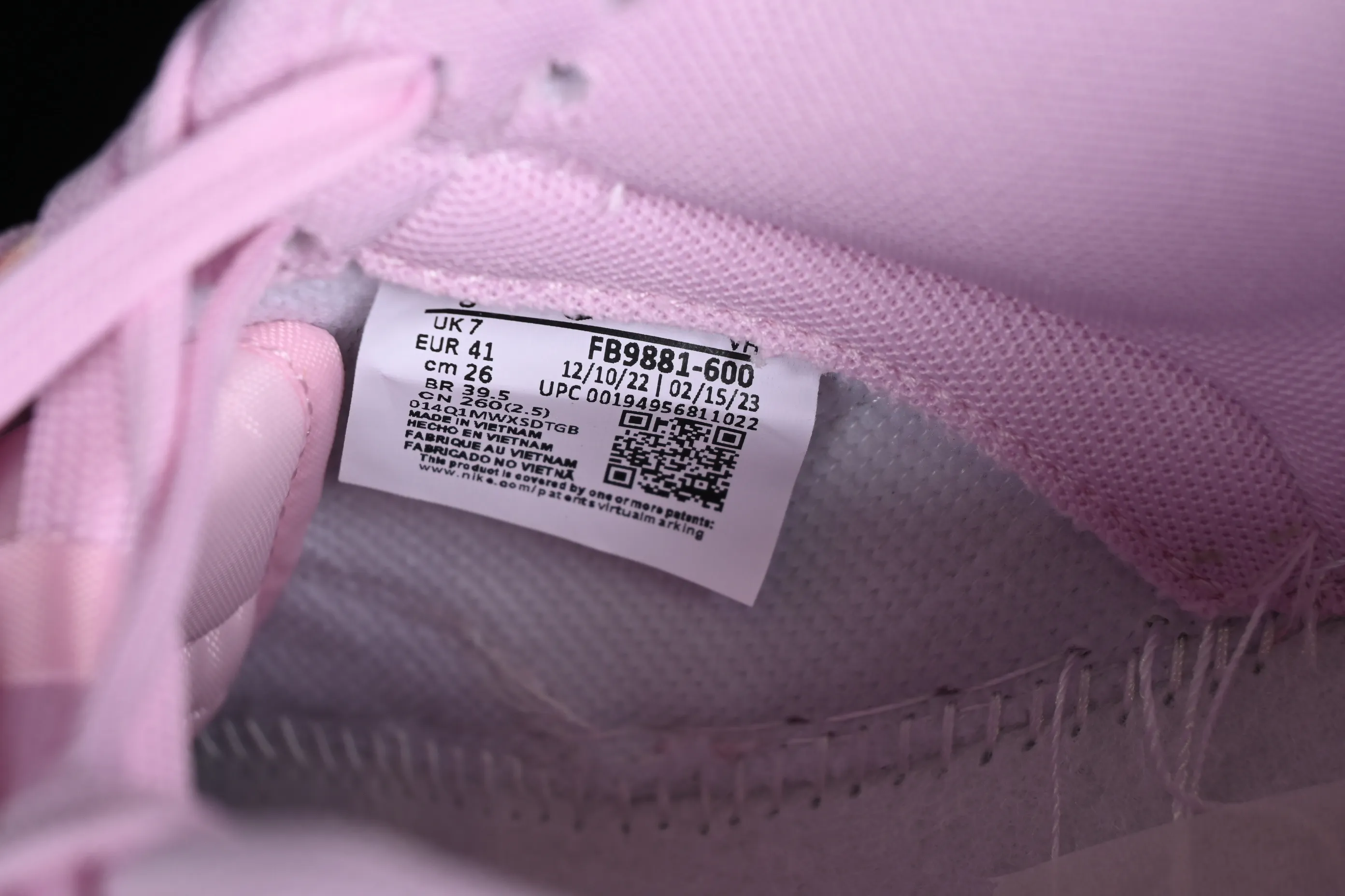 All categories Nk SB Dunk series Nk SB Dunk Low low-top sneakers Nk Dunk Low "Pink Gingham" pink seersucker color SB low-top casual sneakers FB9881-600